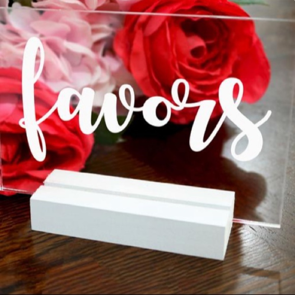 Wedding Favors Sign